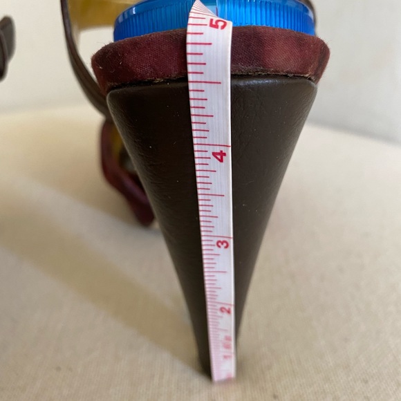 Guess Platform Heels - Picture 6 of 6